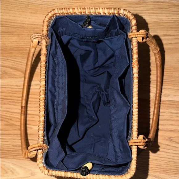 Navy and Tan Woven Tote Bag - Picture 4 of 8